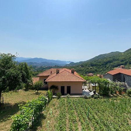 A Ca Du Baciccia Villa Oneto ภายนอก รูปภาพ